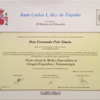 Foto-Titulo-Especialista-COT