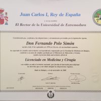 Foto-Titulo-Licenciado-en-Medicina-y-Cirugia